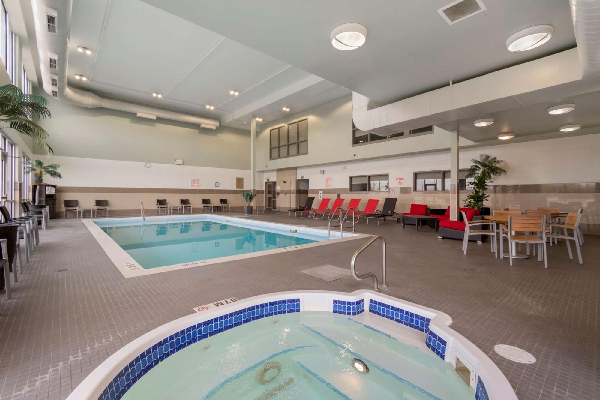 Best Western Plus Airport Inn & Suites Saskatoon Dış mekan fotoğraf