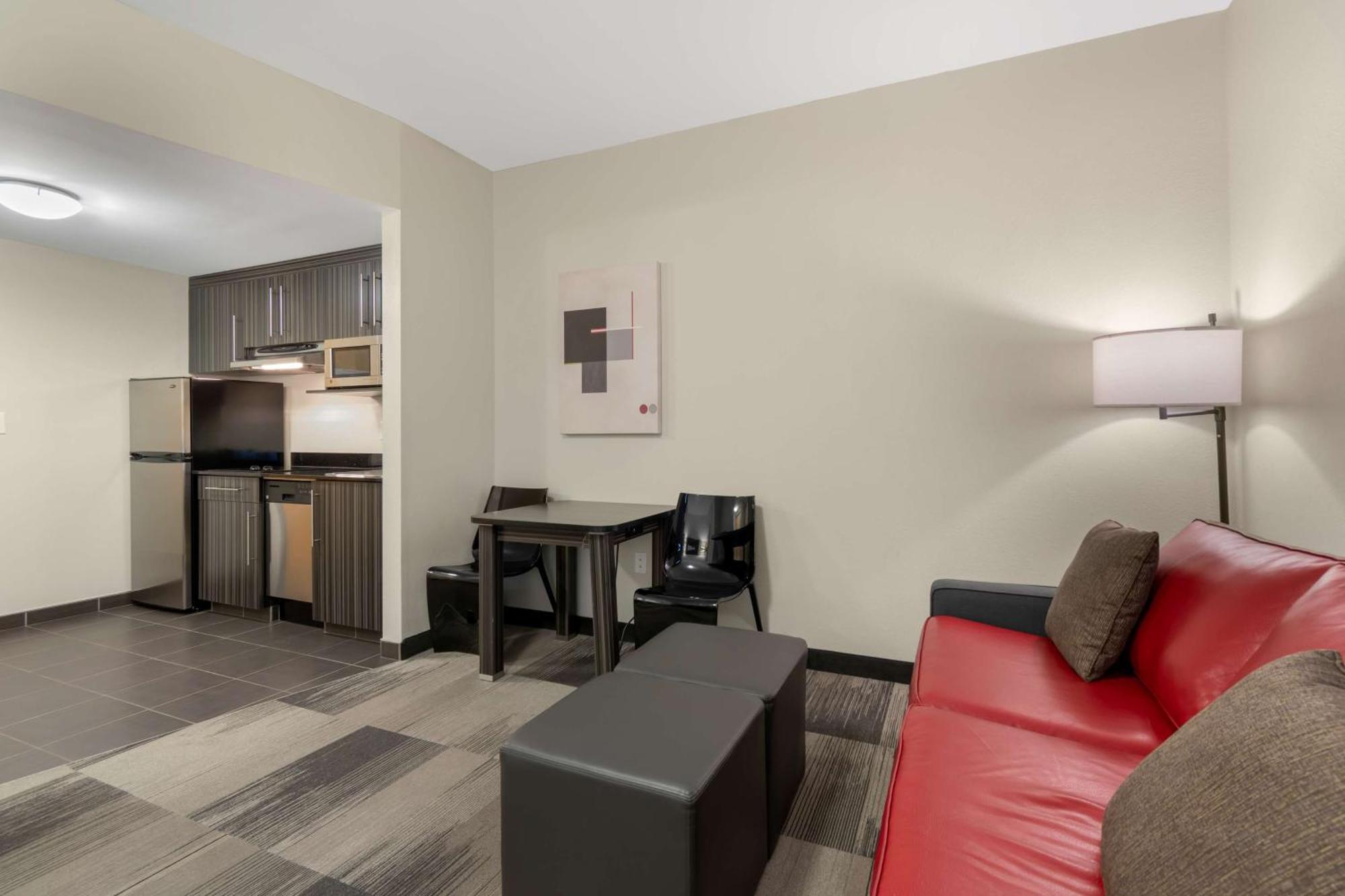 Best Western Plus Airport Inn & Suites Saskatoon Dış mekan fotoğraf