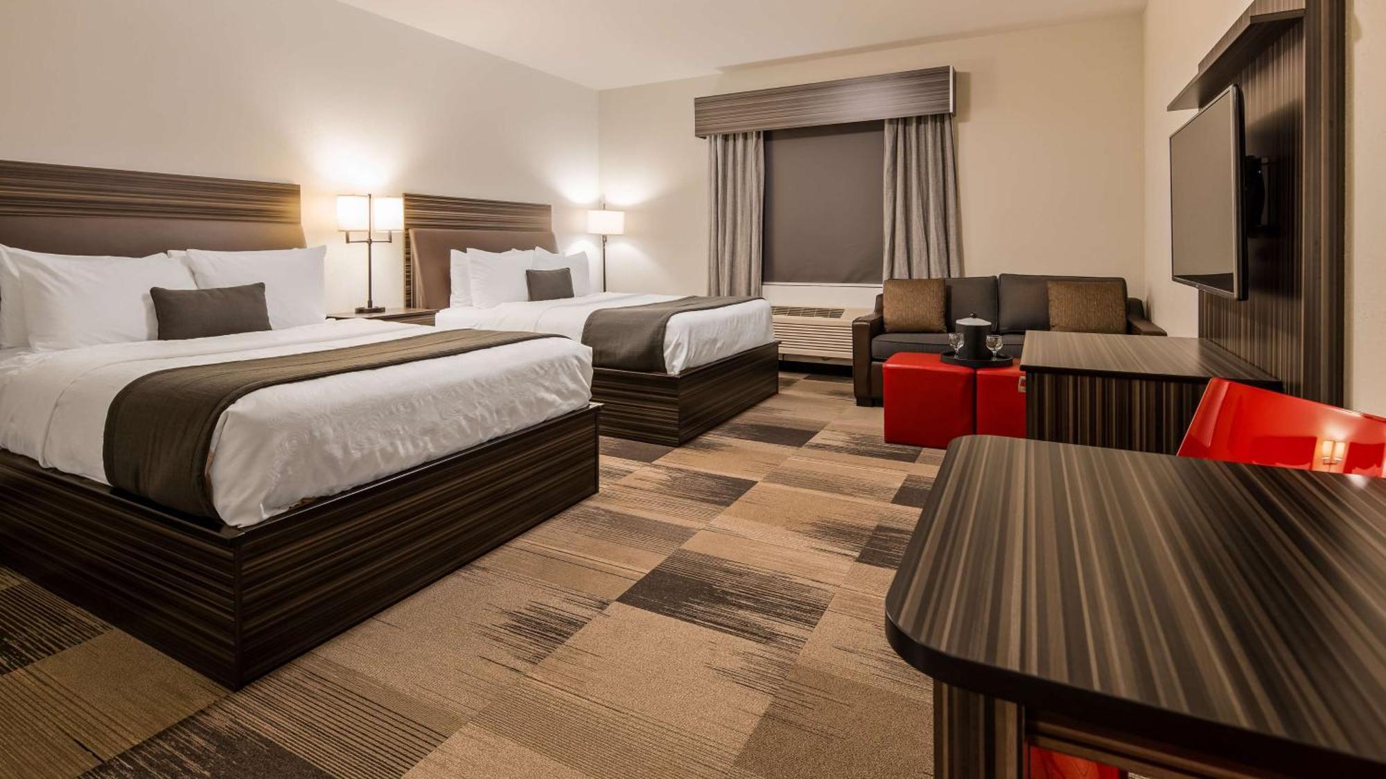 Best Western Plus Airport Inn & Suites Saskatoon Dış mekan fotoğraf