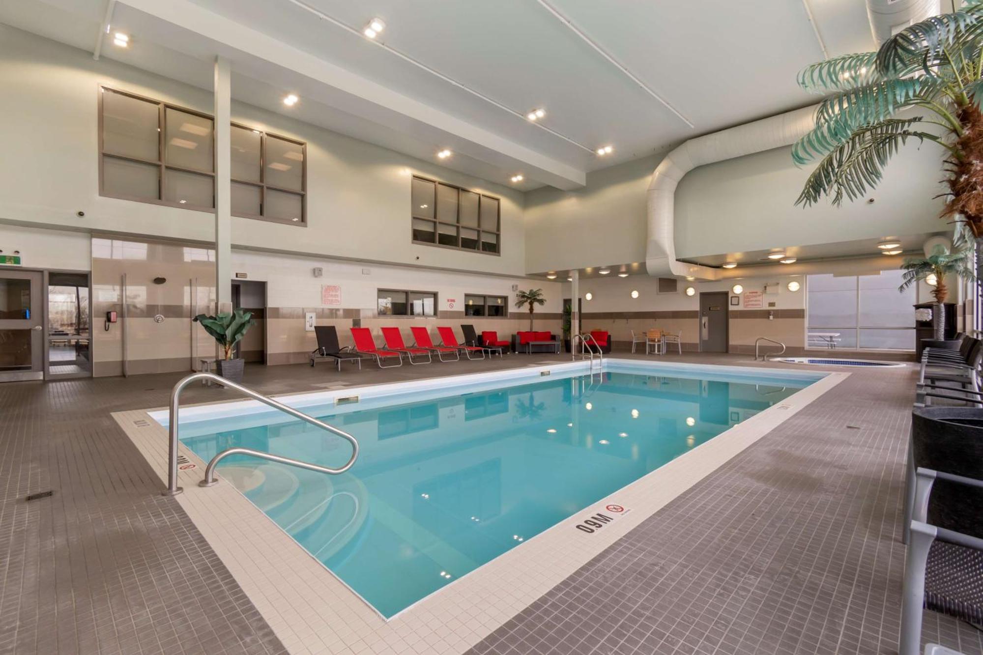 Best Western Plus Airport Inn & Suites Saskatoon Dış mekan fotoğraf